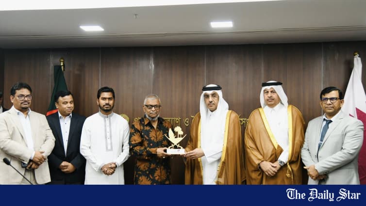 কাতারে দক্ষ বাংলাদেশি কর্মী নেওয়ার আগ্রহ প্রকাশ করলেন শ্রমমন্ত্রী — ইলেকট্রিশিয়ান, প্লাম্বার ও ওয়েল্ডার চাই
